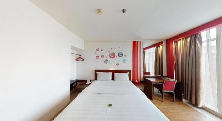 Redstar Hotel Jakarta Eksteriør billede